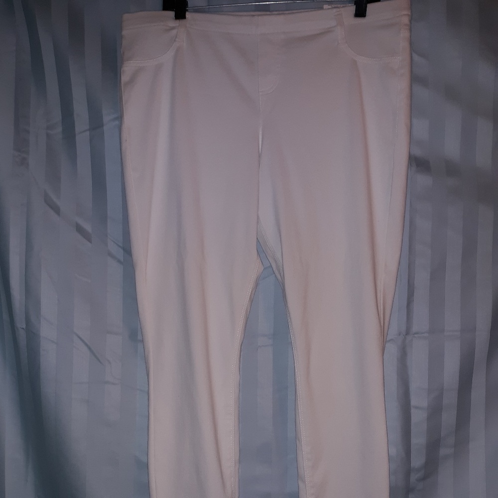 Mixit Woman's Denim Jeggings XL NWT